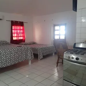 Calinago Friendly Family Sxm Bed and breakfast